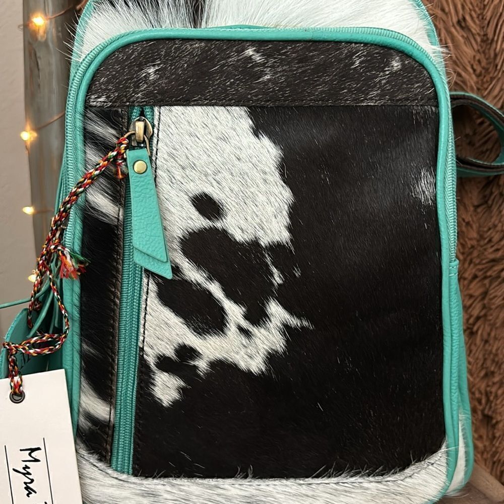 Myra Vedona Valley Sling Bag - Picture 4 of 9